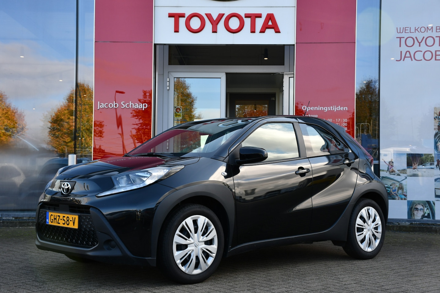 Toyota Aygo X - 1.0 VVT-i MT Play 72pk 5-deurs | Apple Carplay/Android Auto | BTW-Auto | - AutoWereld.nl