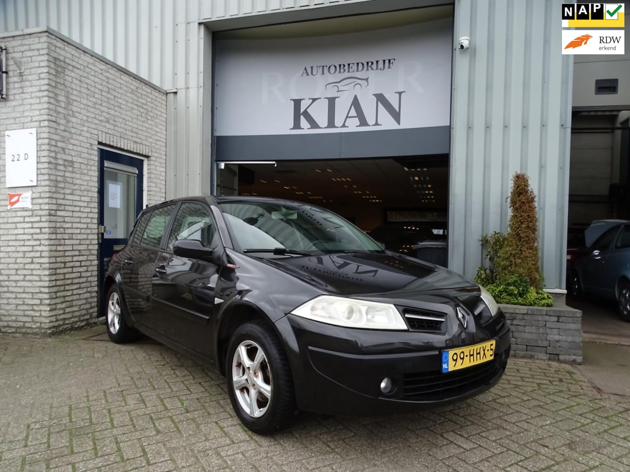 Renault Mégane - 1.6-16V Business Line 1.6-16V Business Line - AutoWereld.nl