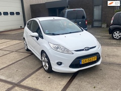 Ford Fiesta - 1.6 Sport met airco, leuke auto rijdt goed