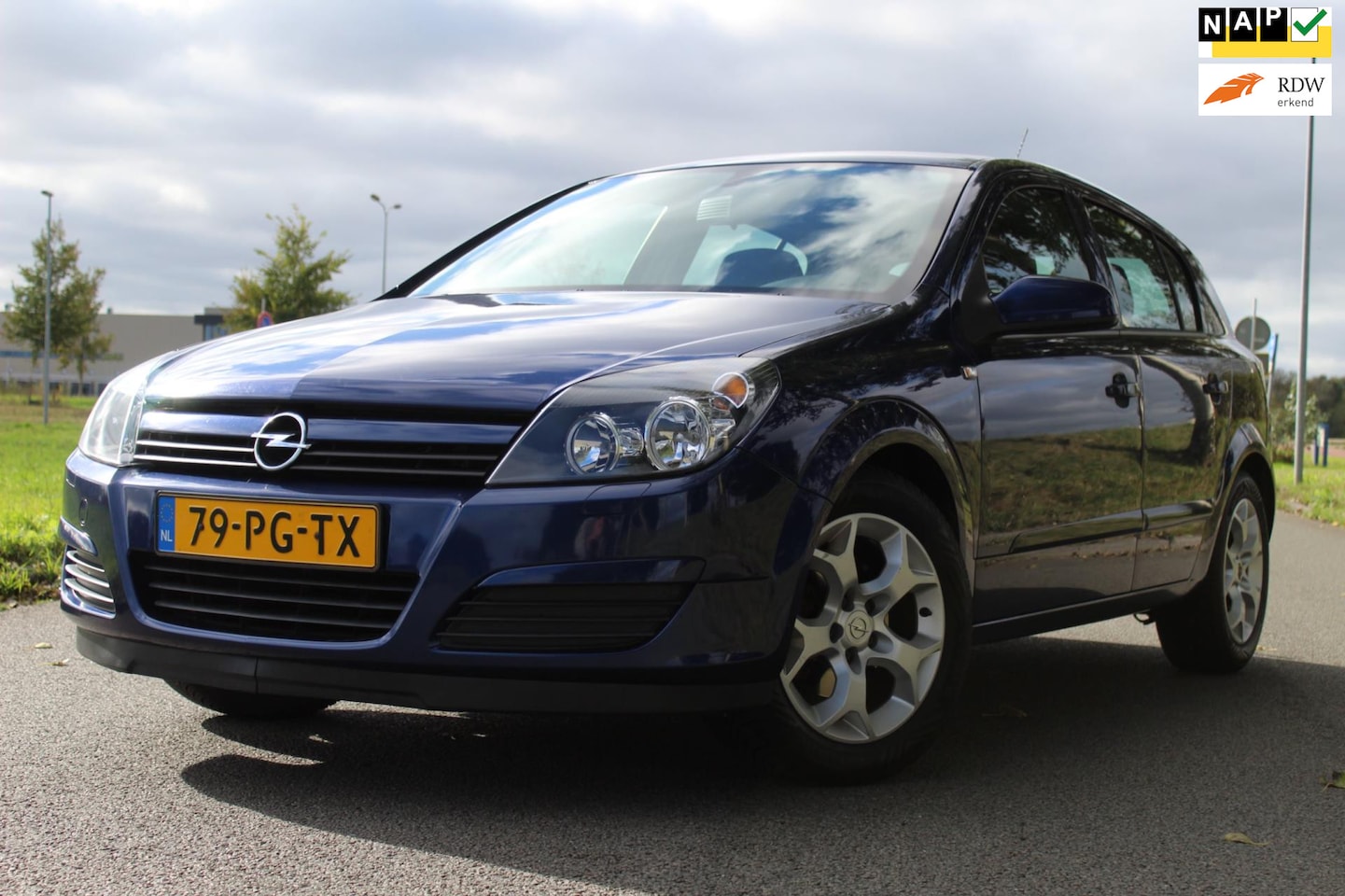 Opel Astra - 1.4 Enjoy 90 pk | APK T/M 8-11-2026 | AIRCO | TREKHAAK | LICHTMETALEN VELGEN - AutoWereld.nl