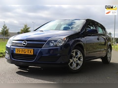 Opel Astra - 1.4 Enjoy 90 pk | APK T/M 8-11-2026 | AIRCO | TREKHAAK | LICHTMETALEN VELGEN