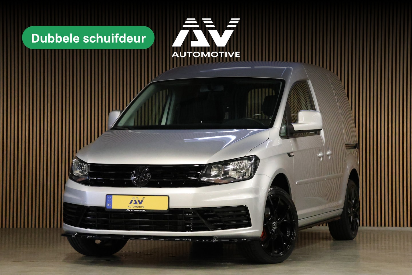 Volkswagen Caddy - 2.0 TDI DSG | L+R Schuifdeur | CarPlay | Camera | Stoelverwarming | Trekhaak | Airco | Cru - AutoWereld.nl