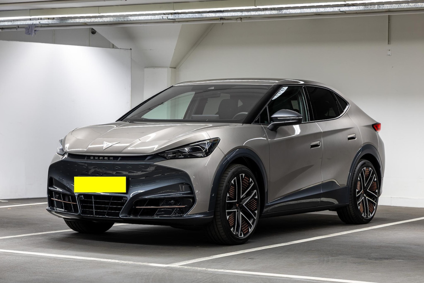 CUPRA Tavascan - VZ Extreme 82 kWh | 360 camera | Head-up display | Matrix LED | Sennheiser sound | Sabelt - AutoWereld.nl