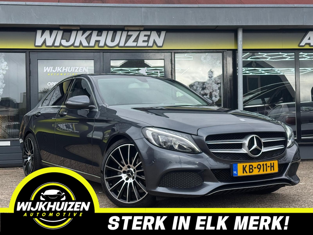 Mercedes-Benz C-klasse - 180 CDI Amg Edition met Led !!! Navi !!! Cruise !!! Nap !!! - AutoWereld.nl