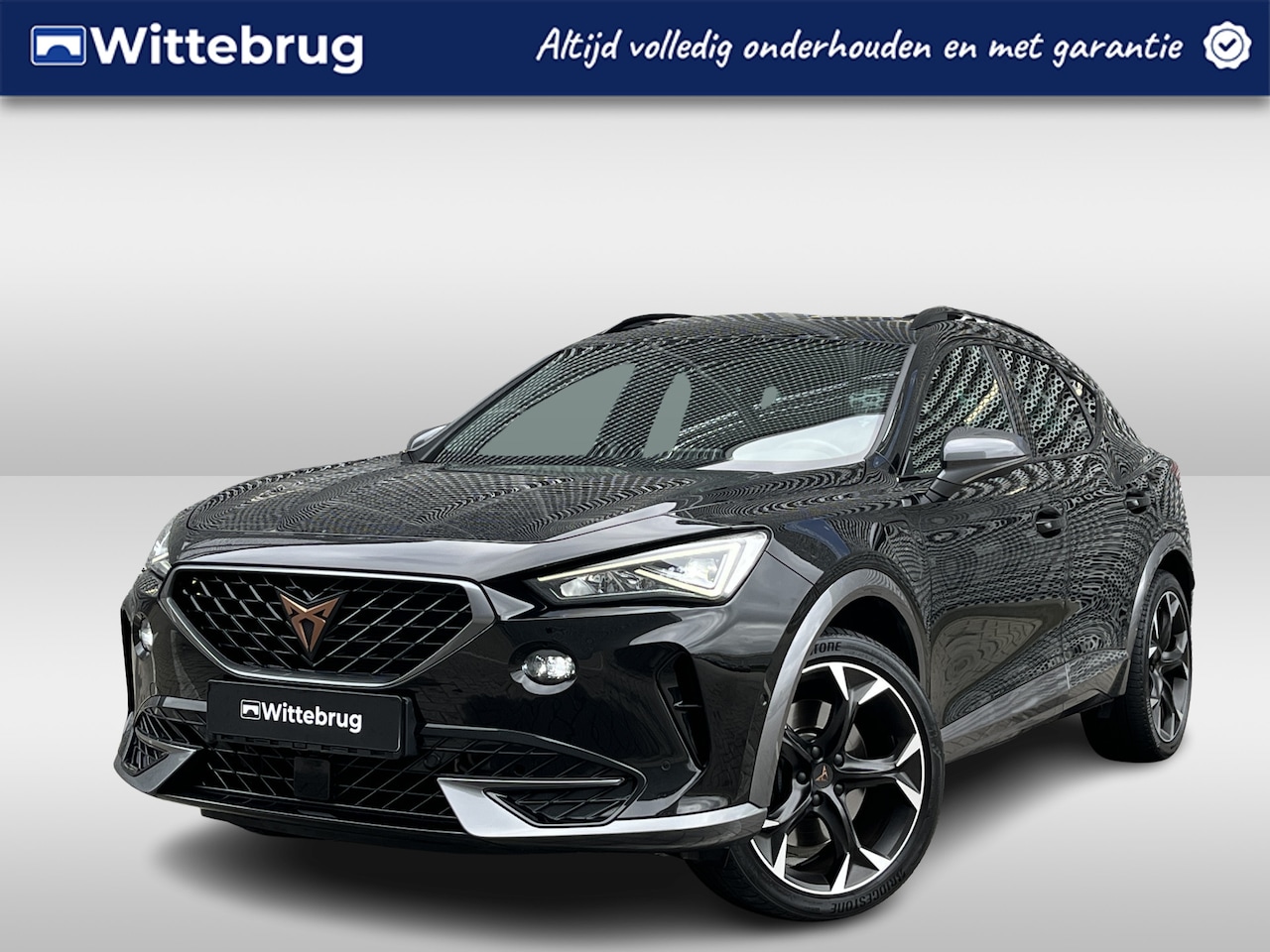 CUPRA Formentor - 1.4 e-Hybrid 245PK VZ Performance / Panoramadak / Zwenkbare Trekhaak / Achteruitrijcamera - AutoWereld.nl