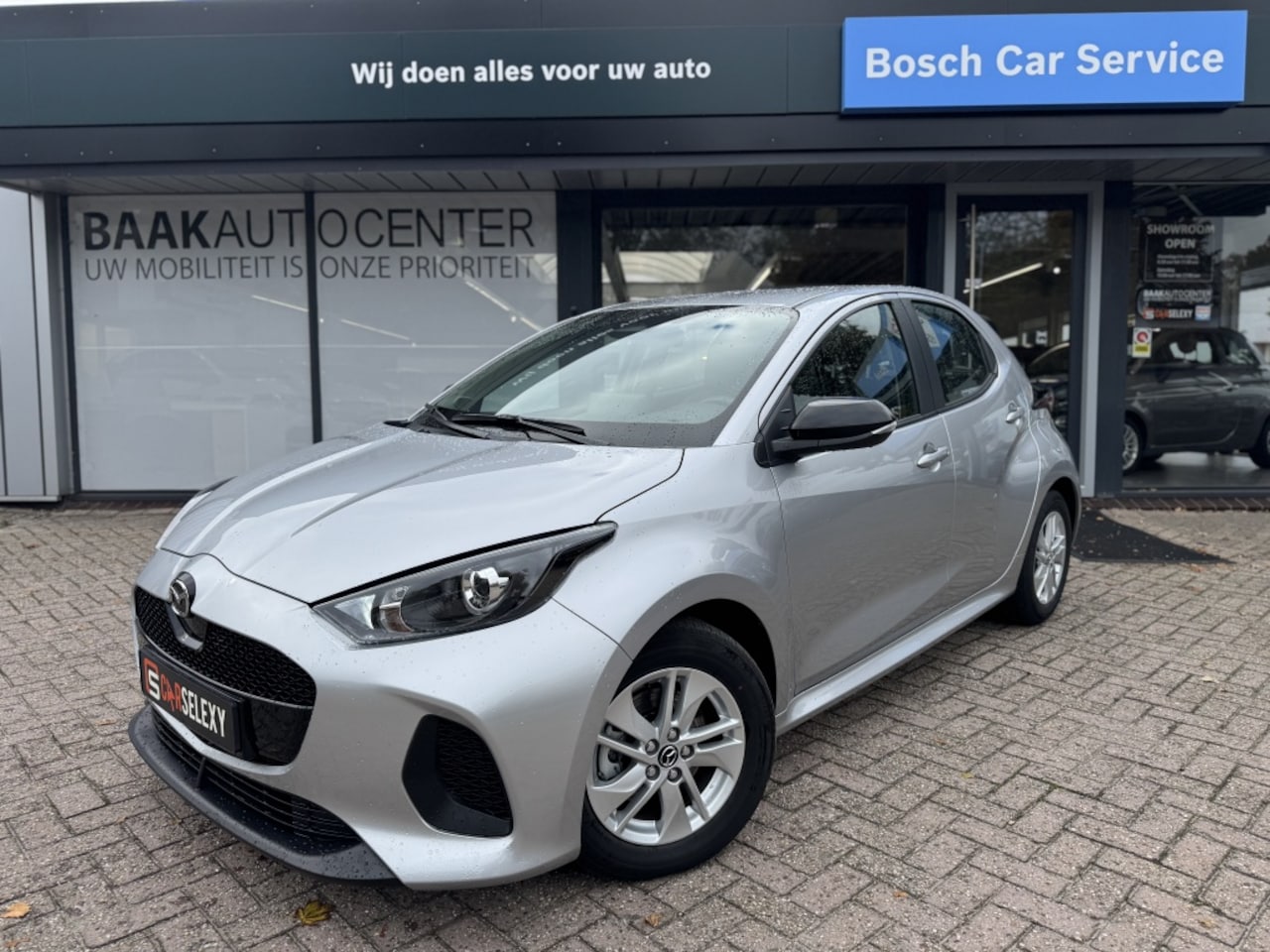 Mazda 2 Hybrid - 1.5 Centre-line | Camera | Stoelverwarming | Carplay - AutoWereld.nl