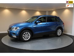 Volkswagen Tiguan - 1.4 TSI Comfortline Business *Massage* Elektr.Trekhaak|Dealer OH