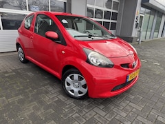 Toyota Aygo - 1.0-12V +