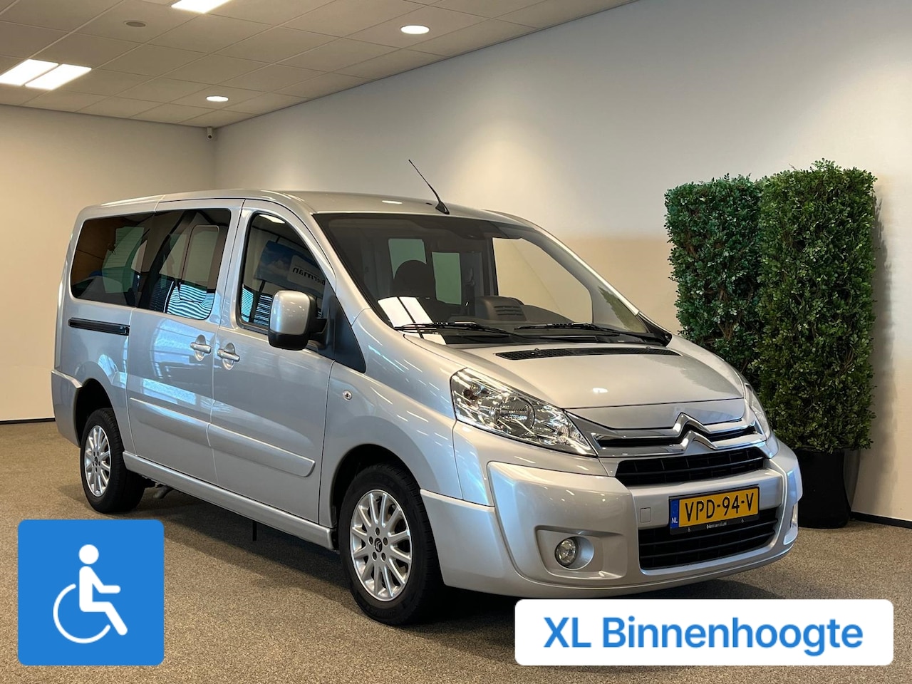 Citroën Jumpy - L2H1 Rolstoelbus XXL-ombouw 148cm - AutoWereld.nl