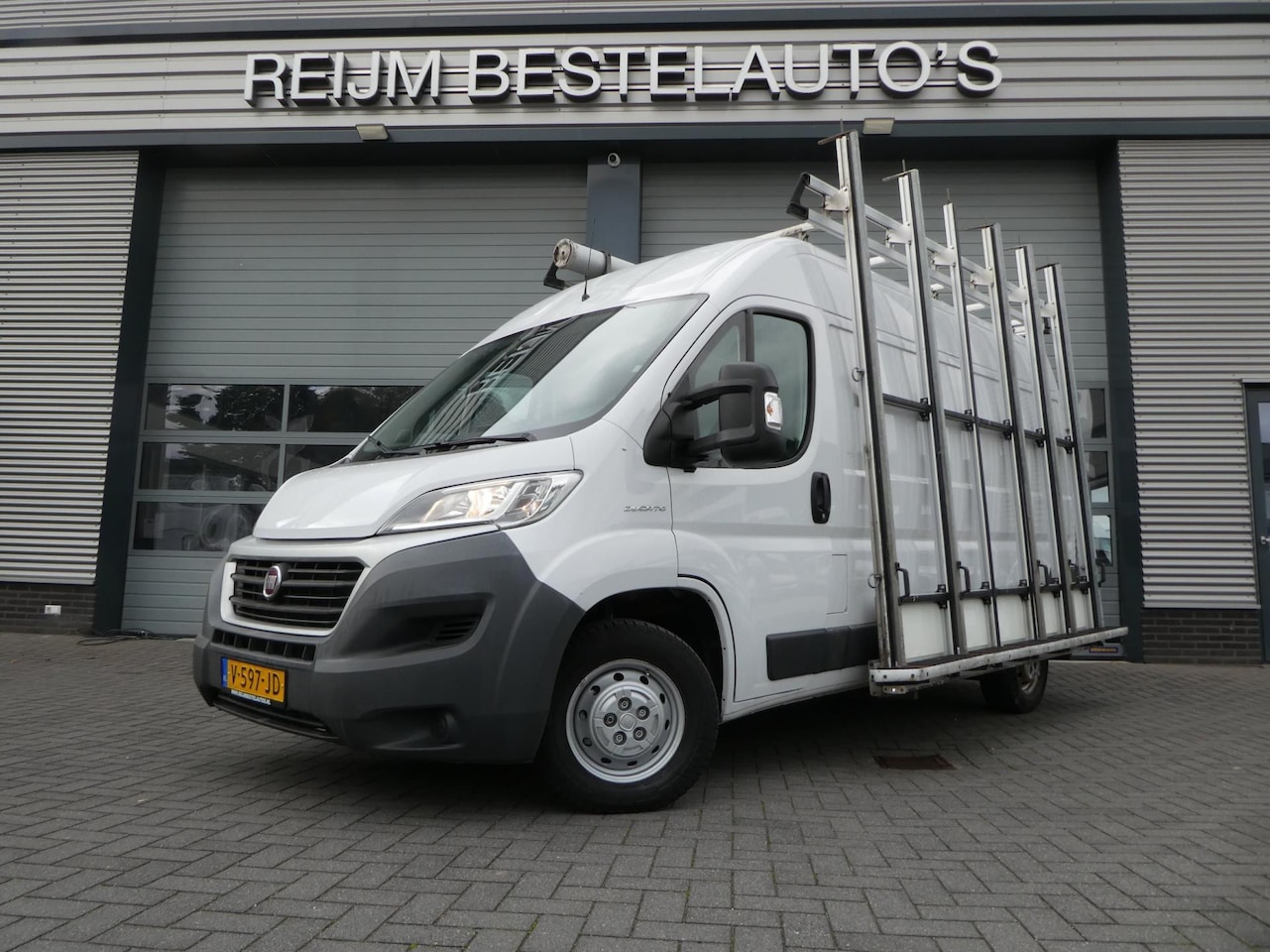 Fiat Ducato - 2.0 L2H2 glasresteel glasauto resteelauto glaswagen - AutoWereld.nl