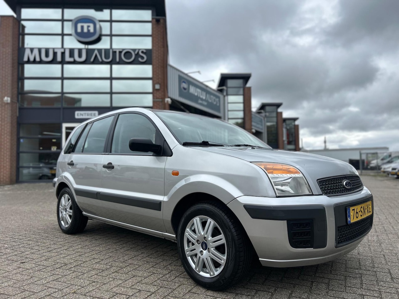 Ford Fusion - 1.4-16V Champion 5deurs Airco NAP APK - AutoWereld.nl