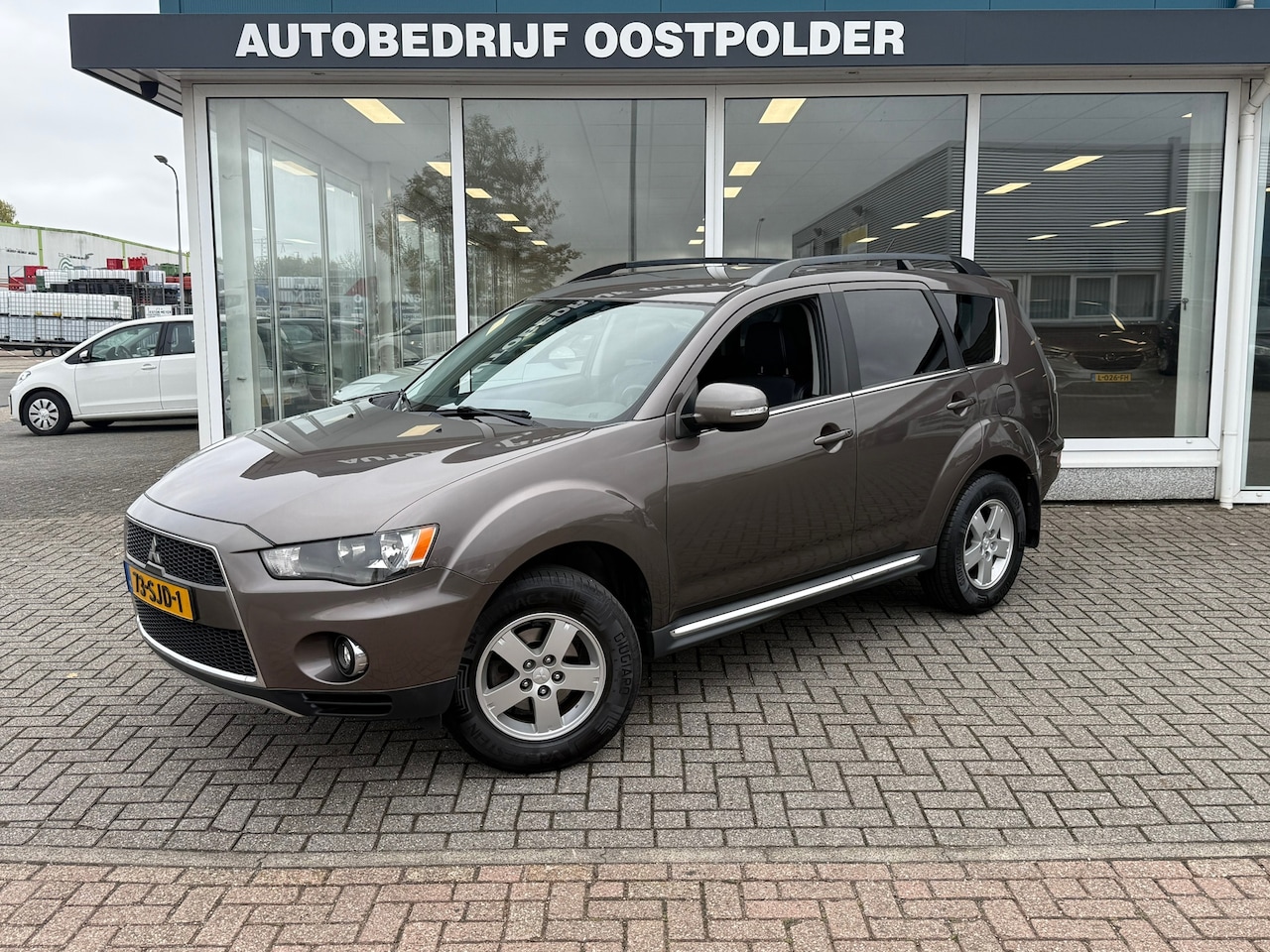 Mitsubishi Outlander - 2.0 Intro Edition 2.0 Intro Edition - AutoWereld.nl