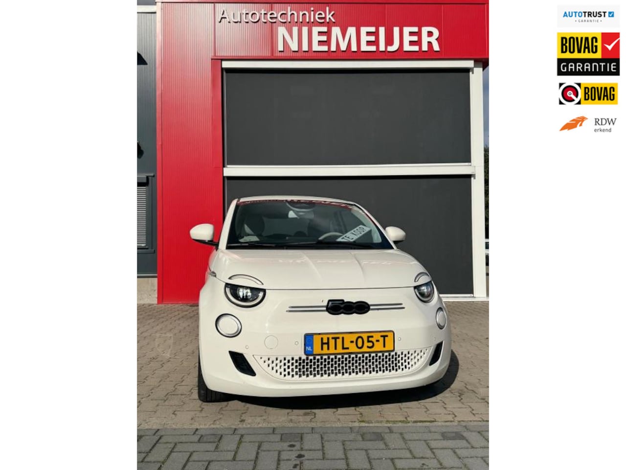 Fiat 500 - La Prima 42 kWh - AutoWereld.nl