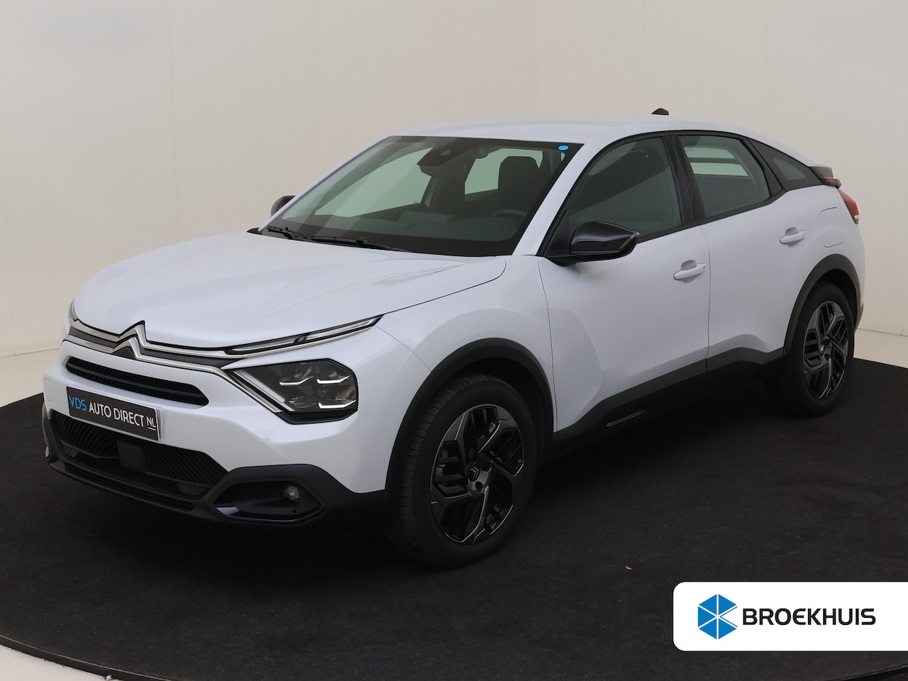 Citroën C4 - 1.2 Hybrid 136 Plus Camera | Navigatie | Carplay | Digitaal Dashboard | 18" Lichtmetaal | - AutoWereld.nl