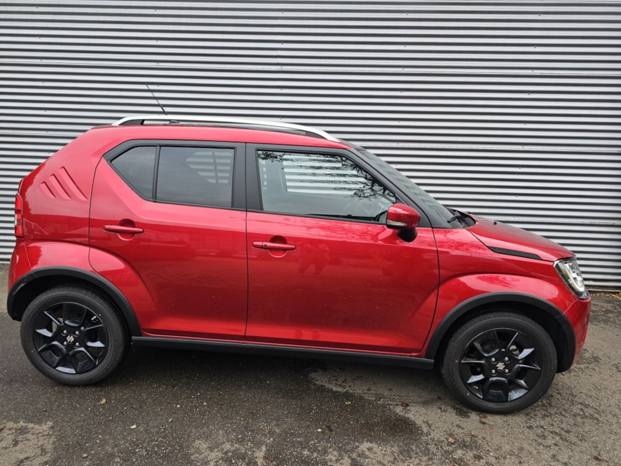 Suzuki Ignis - 1.2 SH Style Two tone - AutoWereld.nl
