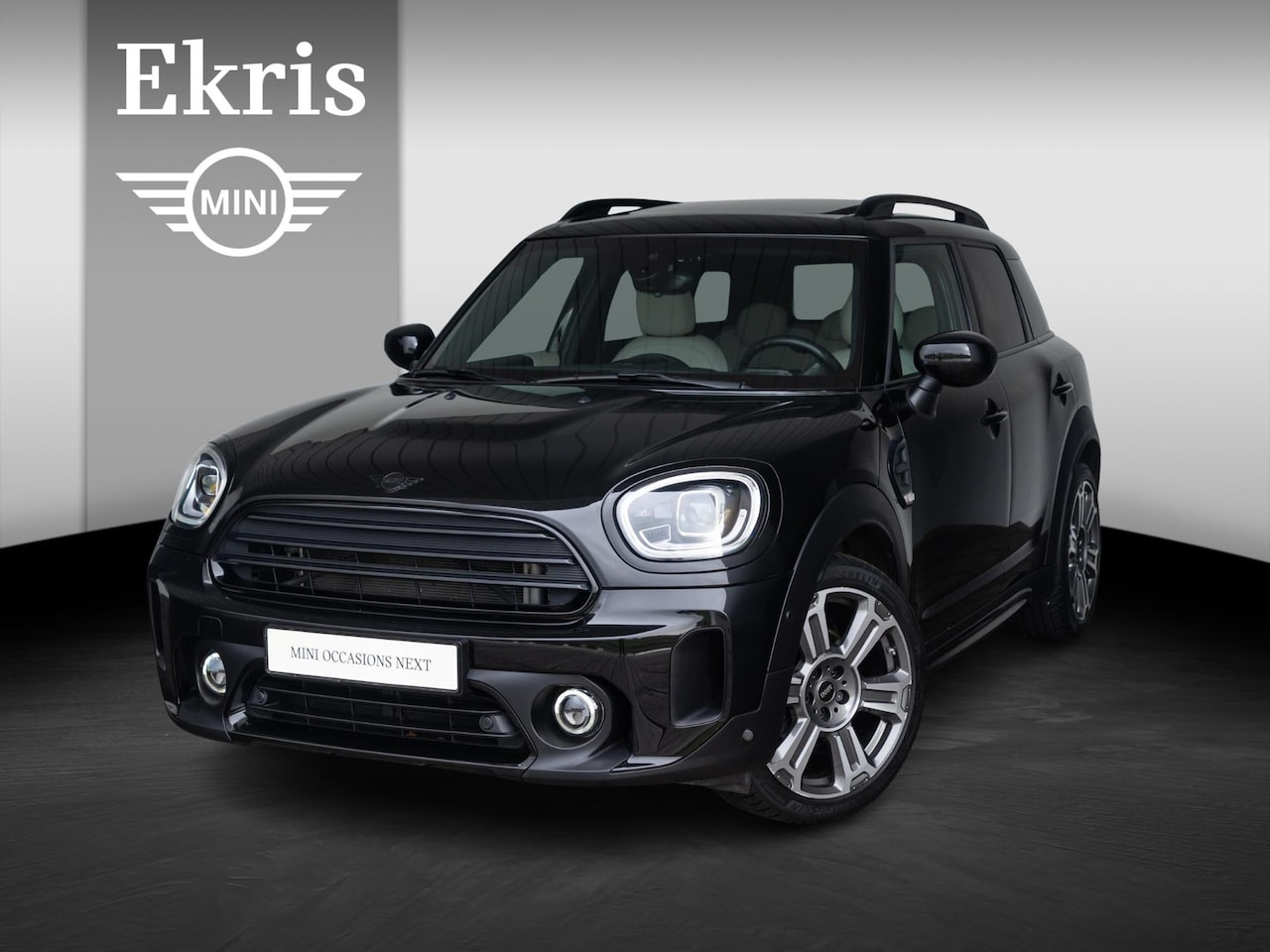 MINI Countryman - Cooper Aut. Chili + Serious Business + Chester leder + Glazen Panoramadak - AutoWereld.nl