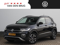 Volkswagen T-Cross - 1.0 TSI Style | Trekhaak | Stoelverwarming | Achteruitrijcamera | Navigatie |