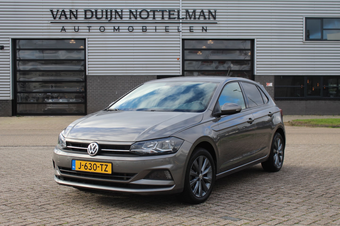 Volkswagen Polo - 1.0 TSI Highline / Carplay / Automaat / Stoelverwarming - AutoWereld.nl