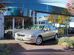 Jaguar X-type - 2.5 V6 Executive