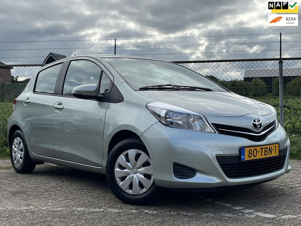 Toyota Yaris - 1.0 VVT-i Aspiration Trekhaak Bluetooth - AutoWereld.nl