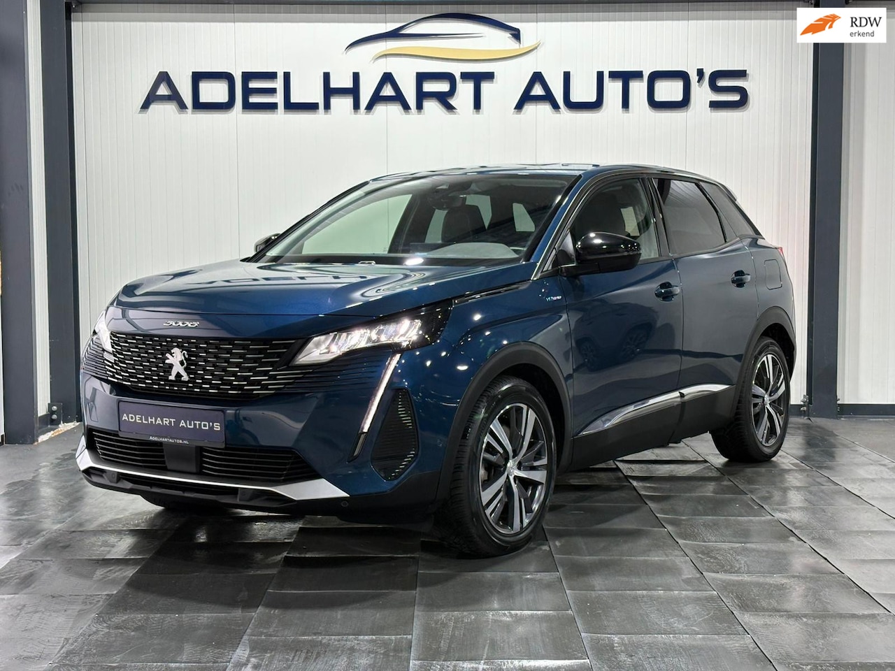 Peugeot 3008 - 1.6 HYbrid 225 Allure Automaat / Navigatie full map / 360 Camera / Cruise control / Climat - AutoWereld.nl