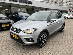 SEAT Arona - 1.0 TSI Style Business Intense Navi Cruise Lmv Beats-audio Nap