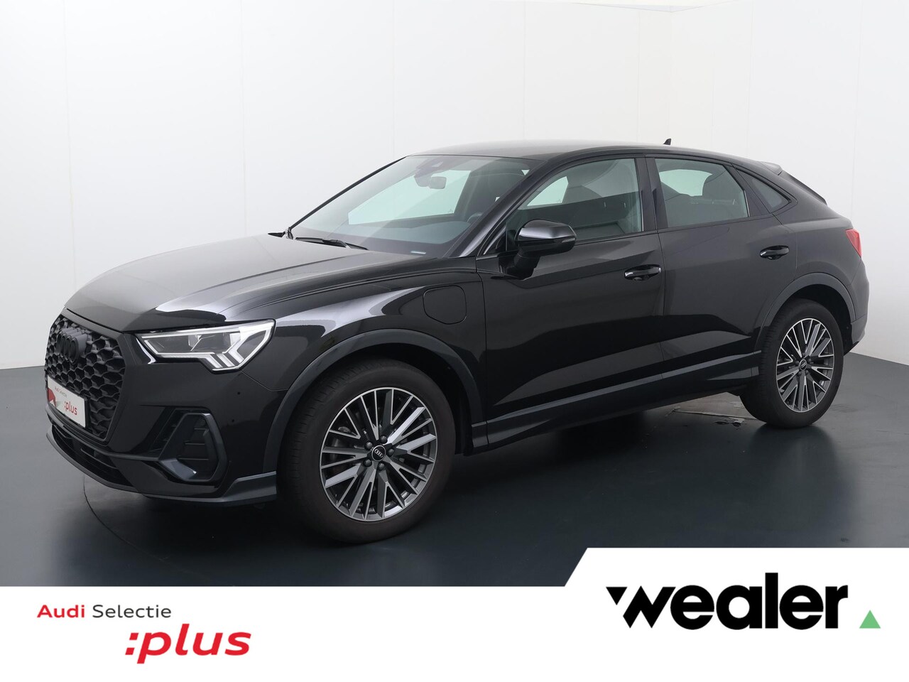 Audi Q3 Sportback - 45 TFSI e Edition | 245 PK | SoH 86% | Voorstoelen verwarmd | Full LED verlichting | Apple - AutoWereld.nl