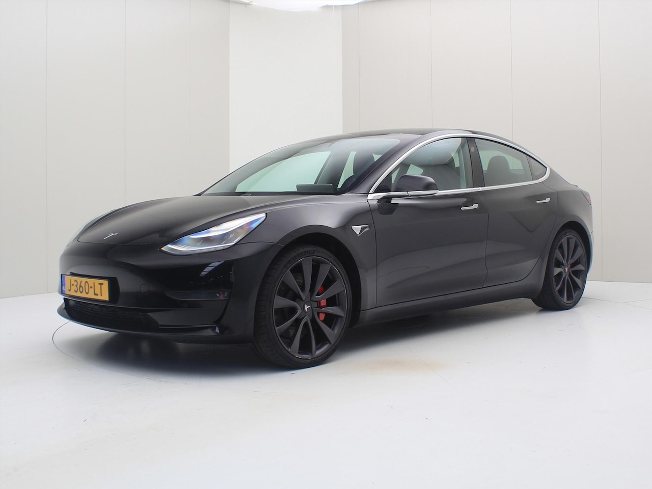 Tesla Model 3 - Performance AWD 486pk 75 kWh [ AUTOPILOT+530KM WLTP+PREMIUM AUDIO ] - AutoWereld.nl