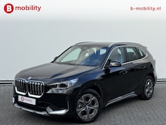 BMW iX1 - xDrive30 Launch Edition 67 kWh Trekhaak | 360 Camera | Leer | Head-Up Display