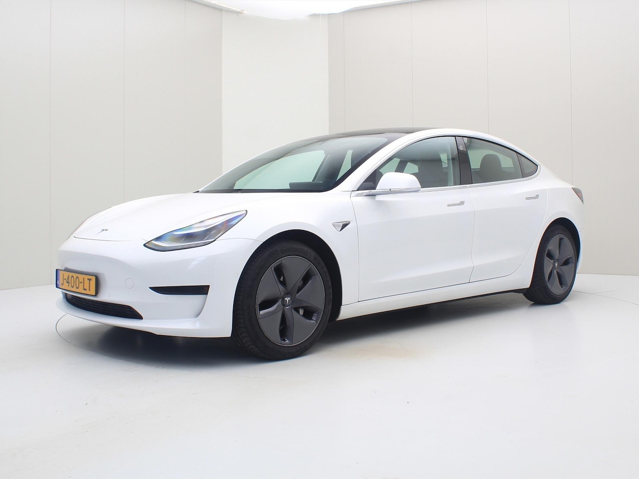 Tesla Model 3 - Standard RWD Plus [ AUTOPILOT+60 kWh+PREMIUM AUDIO ] - AutoWereld.nl