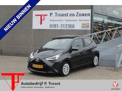 Toyota Aygo - 1.0 VVT-i x-play Achteruitrijcamera/App connect/Airco/Orig. NL auto/Begrenzer