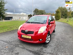 Toyota Yaris - 1.3 VVTi Sol