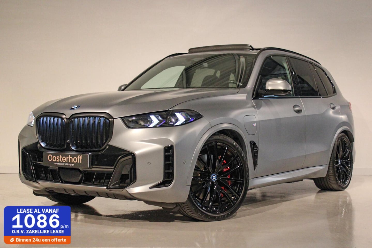BMW X5 - xDrive50e M SPORT | SOFTCLOSE | LUCHTV | PANO | B&W - AutoWereld.nl