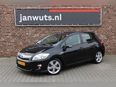 Toyota Auris - 1.8 Hybrid Executive + trekhaak