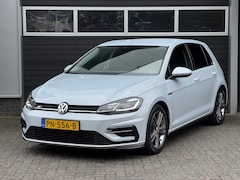 Volkswagen Golf - 1.0 TSI Highline Business R Xenon/Led, Virtual, Camera, NAP
