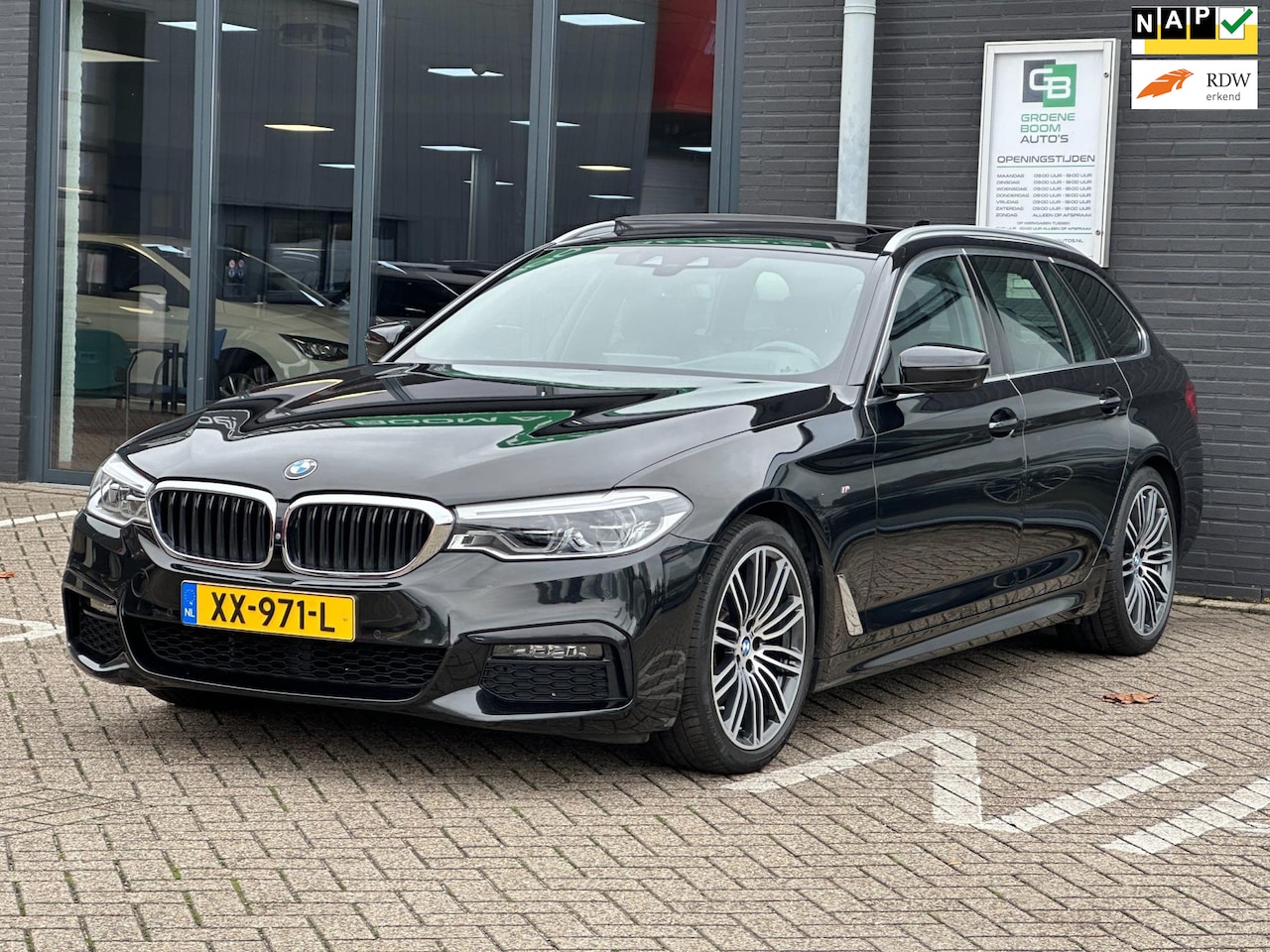 BMW 5-serie Touring - 520i High Executive/PANO-DAK/CAMERA/LEDER/NL-AUTO NAP!! - AutoWereld.nl