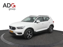 Volvo XC40 - 1.5 T2 Momentum Core | Navigatie | Parkeercamera