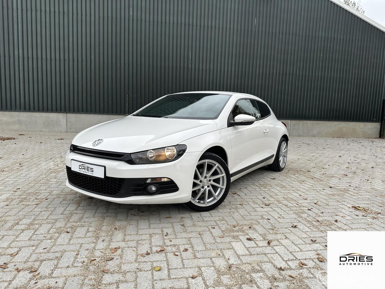 Volkswagen Scirocco - 1.4 TSI Highline l CarPlay l Stoelverwar - AutoWereld.nl