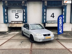 Hyundai Accent - 1.3i Active Young ( AUT+AIRCO+NAP+NETTE AUTO)
