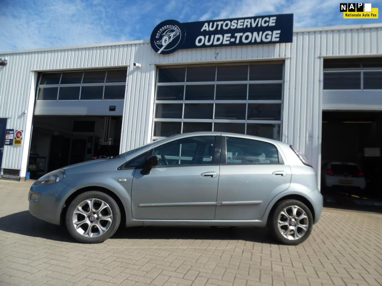 Fiat Punto Evo - 0.9 TwinAir Easy 0.9 TwinAir Easy - AutoWereld.nl