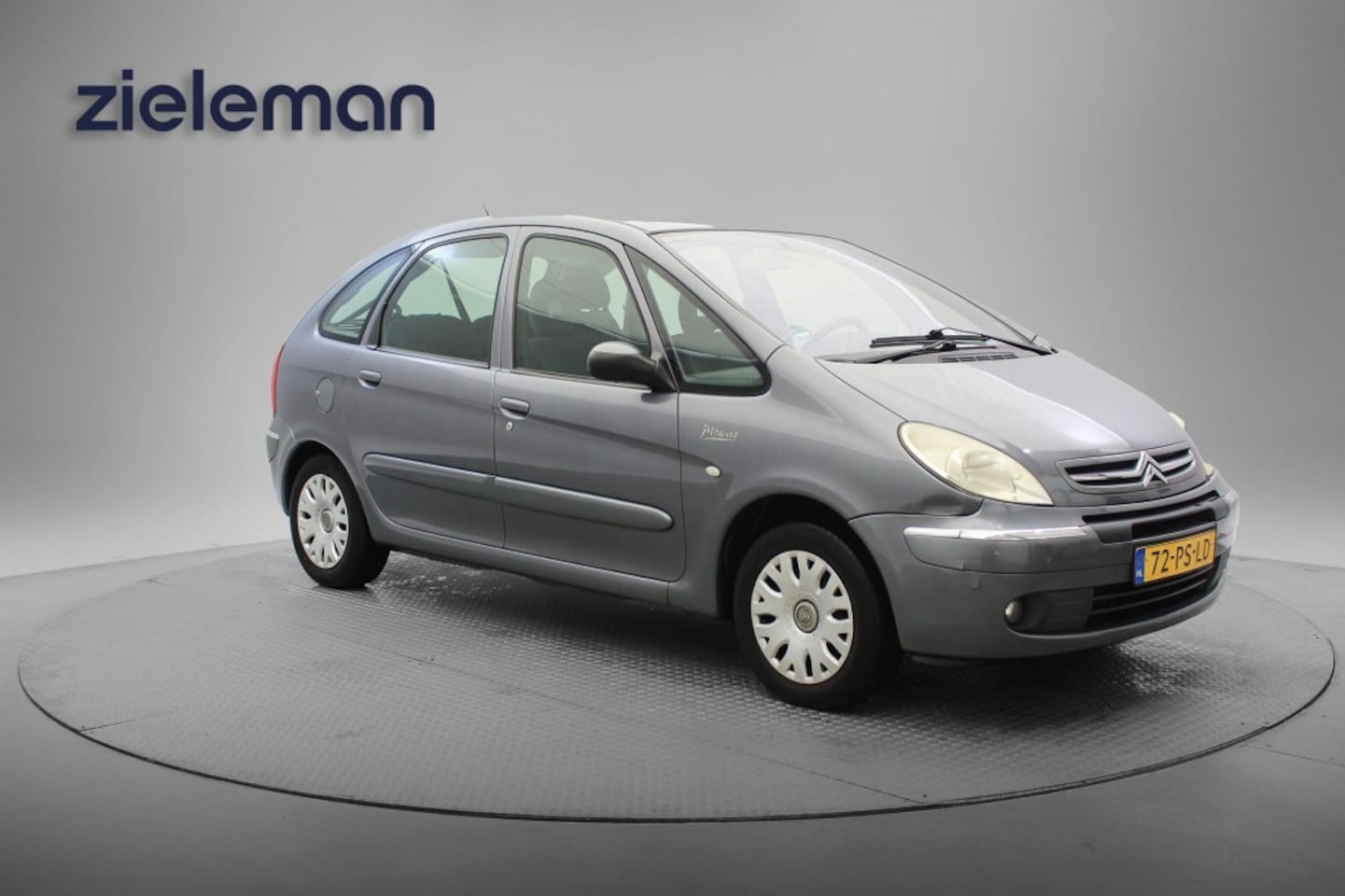 Citroën Xsara Picasso - 1.8i 16V Image - Cruise, Clima, Trekhaak - AutoWereld.nl