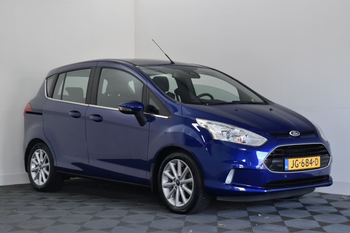 Ford B-Max - 1.0 EcoBoost Titanium 1.0 ECOBOOST 125PK TITANIUM - AutoWereld.nl