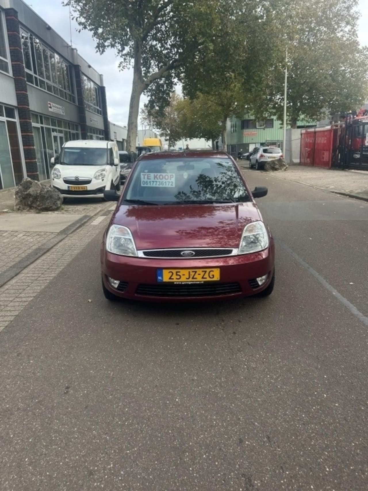 Ford Fiesta - 1.4-16V Ghia 1.4-16V Ghia - AutoWereld.nl