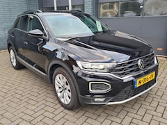 Volkswagen T-Roc - 1.5 TSI Sport BnsR