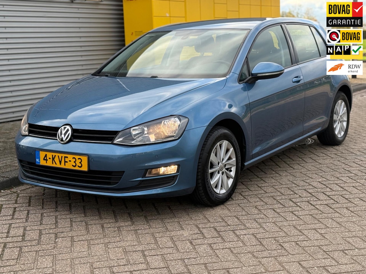 Volkswagen Golf - 1.2 TSI Confortline 5Drs Navi Pdc v+a Dealer ondh 1e eigenaar - AutoWereld.nl
