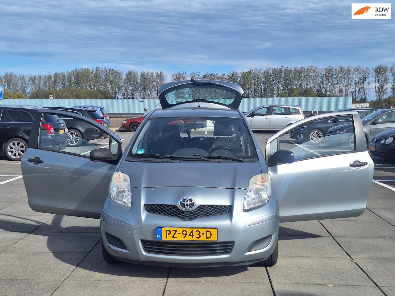 Toyota Yaris - €1350,-1.0 VVTi Acces Airco Apk 2026 EXPORT - AutoWereld.nl