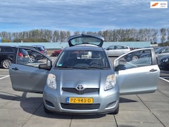 Toyota Yaris - €1350, -1.0 VVTi Acces Airco Apk 2026 EXPORT