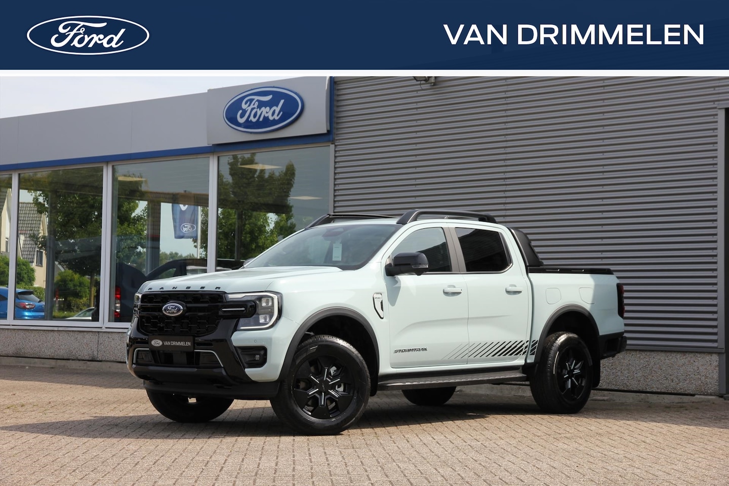 Ford Ranger - Double Cab 2.3 PHEV 278pk Aut. Stormtrak | Chill Grey - AutoWereld.nl