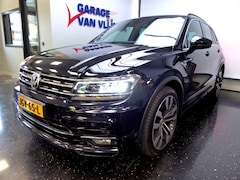 Volkswagen Tiguan - 1.5TSI 150PK R-Line 20'' VELGEN FULL LED CARPLAY