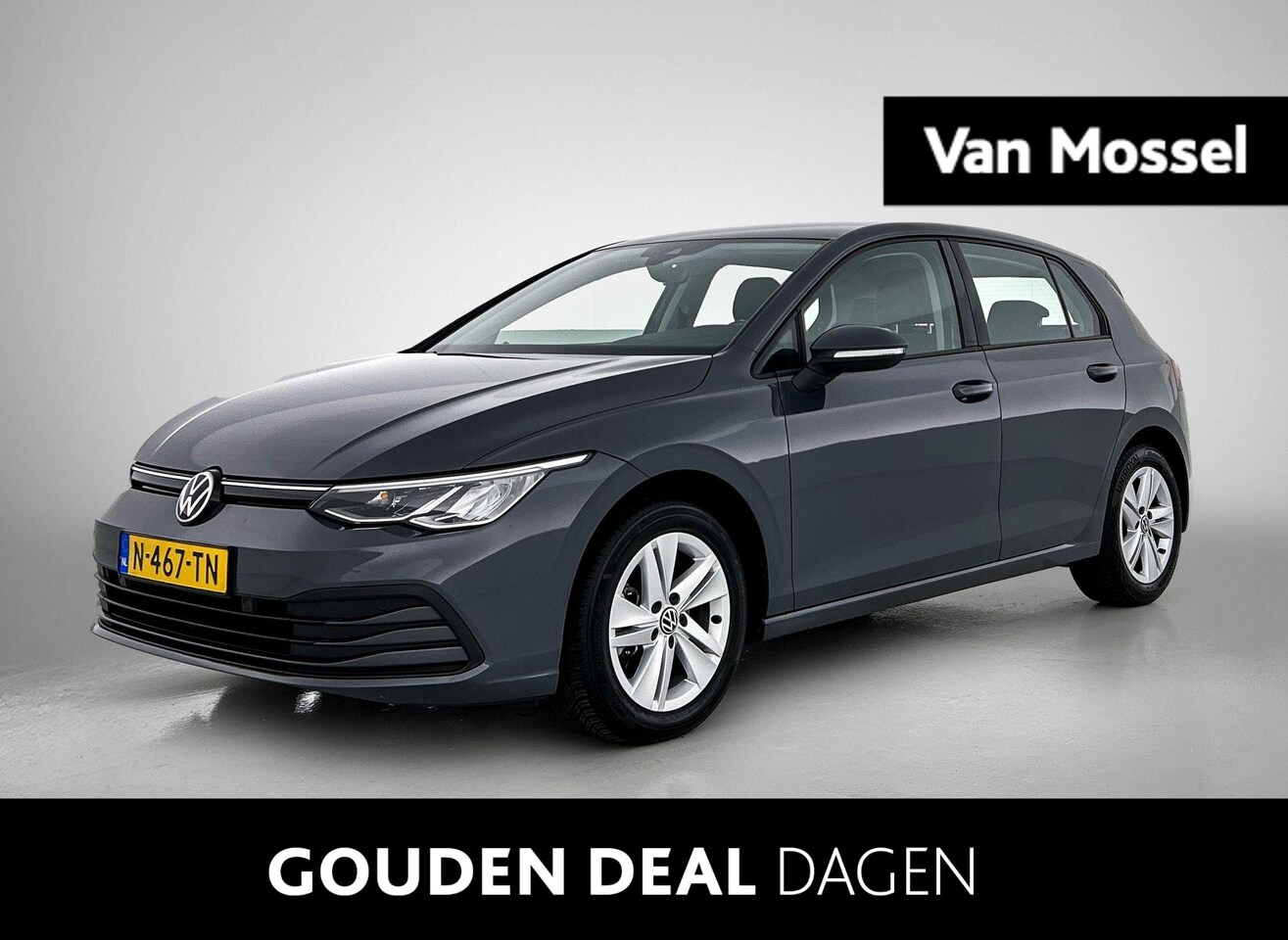 Volkswagen Golf - 1.0 eTSI Life 110 PK | Automaat | Navigatie | Parkeersensoren Voor & Achter | Sfeerverlich - AutoWereld.nl
